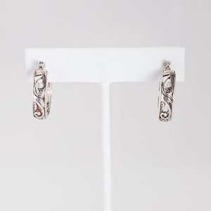 Vine leaf hoops sterling silver earrings floral Jez vintage jewelry textured dimensional fairy garden forest elf elven