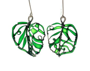 New Green Leaves Silver Earrings. Elegant Lightweight Earrings. Unique Wire Wrapped Emerald Green Jewelry.