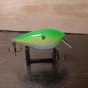 Ręcznie robiony wobler Squarebill