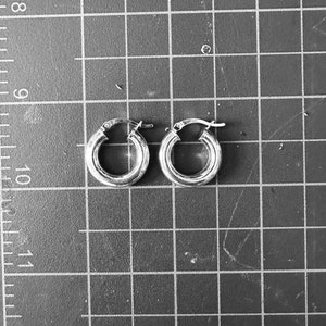 Small Beefy Hoop Earrings image 5