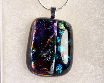 Fused glass pendant on 16" sterling silver plated chain. Boxed. Beautiful, unique gift. Christmas, birthdays, anytime.