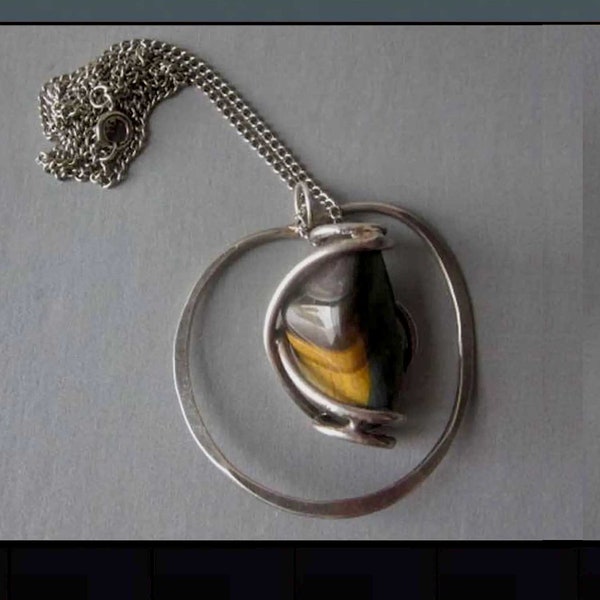 CAGED Stone, Modernist Sterling Silver and Stone Pendant, Flowing Lines, Caged Cats Eye Polished Stone, Gold /Black, Vintage Jewelry/Unisex