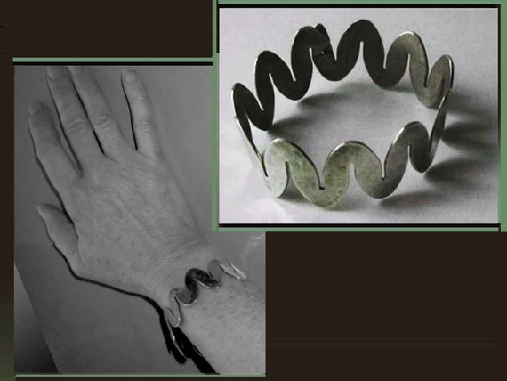 Ed Levin Slim Wave Bracelet Rare Sterling Modernist Bangle Hand