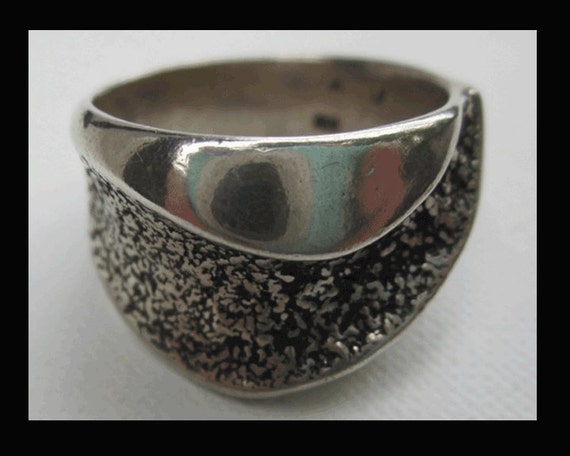 The Rough with the Smooth, Textured Sculptural Mo… - image 3