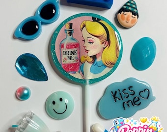 Amuletos para fundas de teléfono Drink Me Junk / Juego de suministros para amuletos para fundas de teléfono DIY