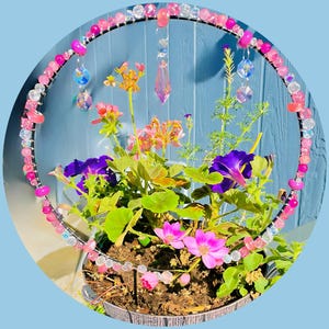 Tuteur de jardin rond en perles roses/treillis pour plante en pot