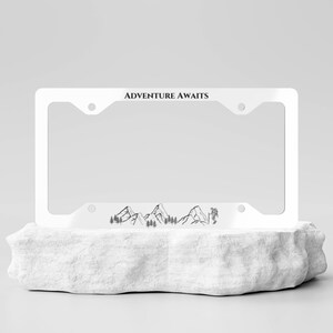 Mountains License Plate Frame Hiking Lovers Gift Car Accessories for Mountain Lovers Car Decor Cute License Car Frame for New Drivers Gift