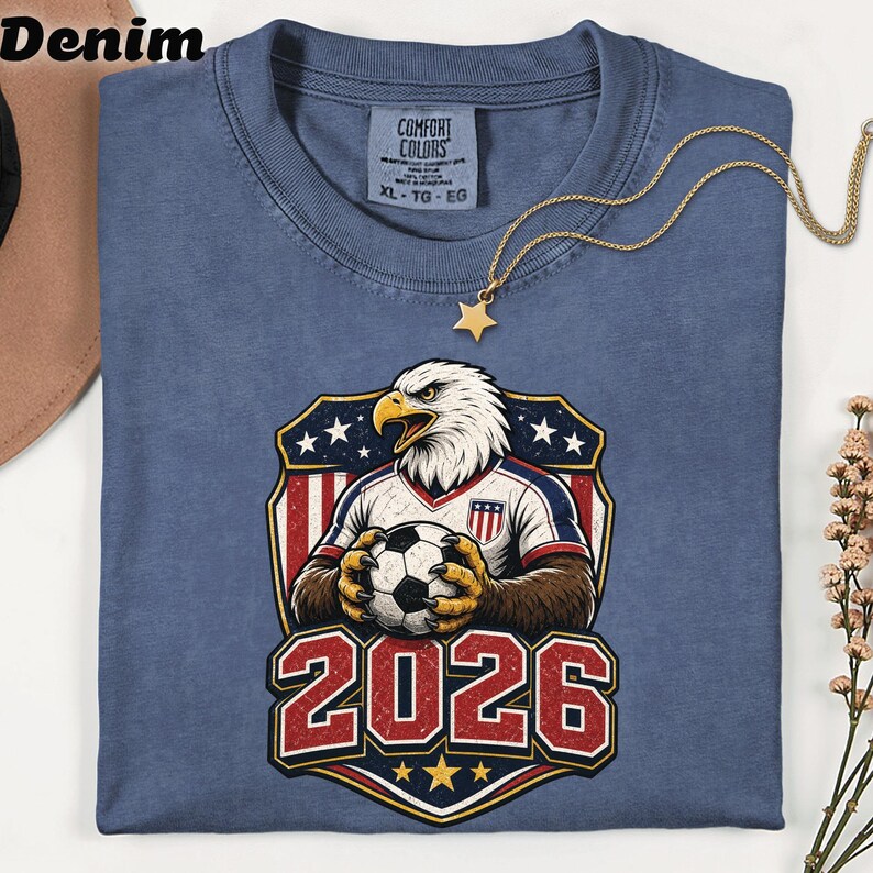 USA Soccer 2026 T-Shirt, American Eagle Patriotic Football Fan Tee, Distressed USMNT Gift Bild 7