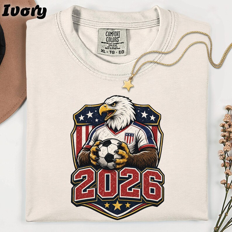 USA Soccer 2026 T-Shirt, American Eagle Patriotic Football Fan Tee, Distressed USMNT Gift Bild 5