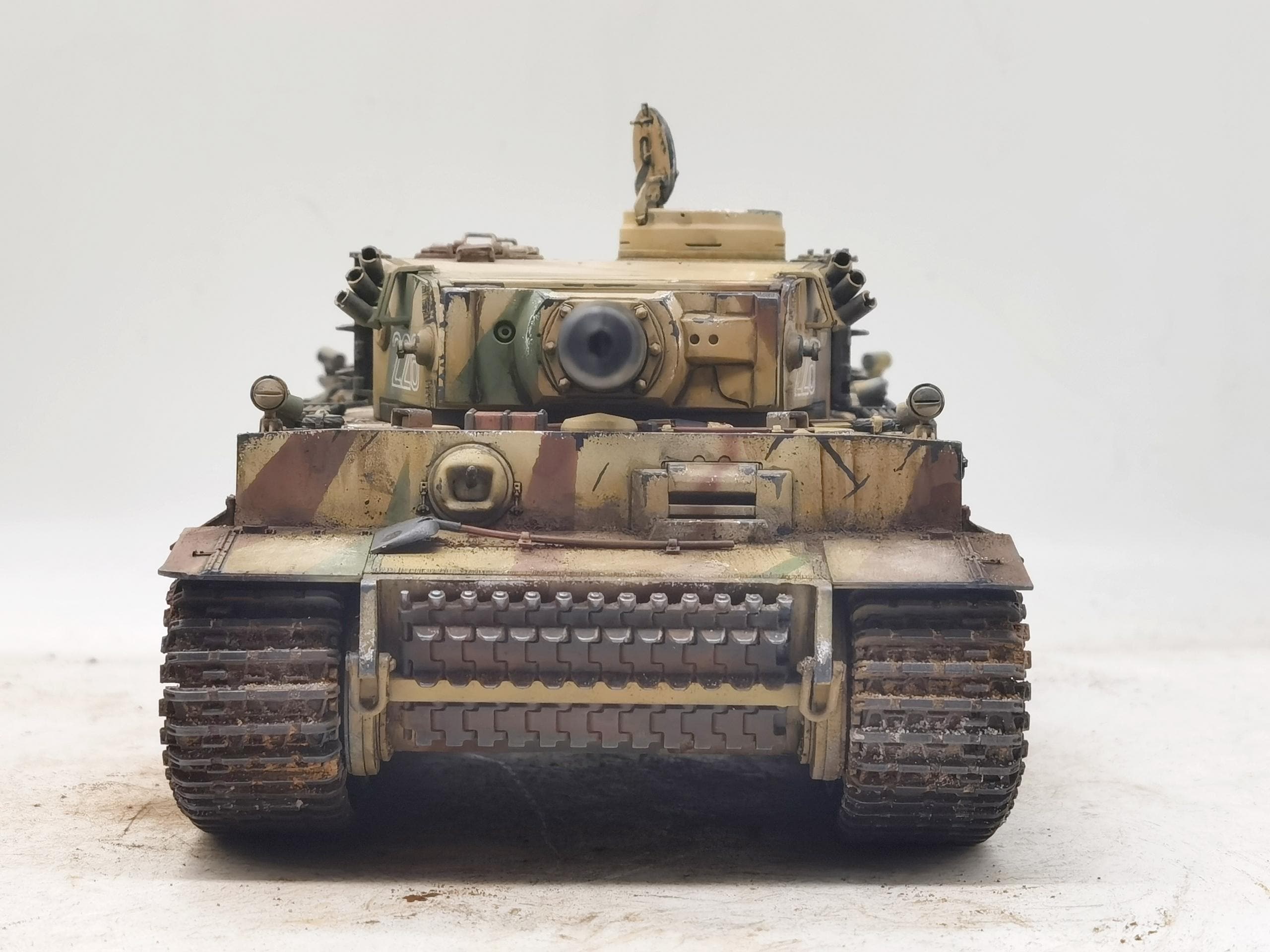 1:35スケール第二次世界大戦ドイツタイガーI戦車モデル、手作り静的