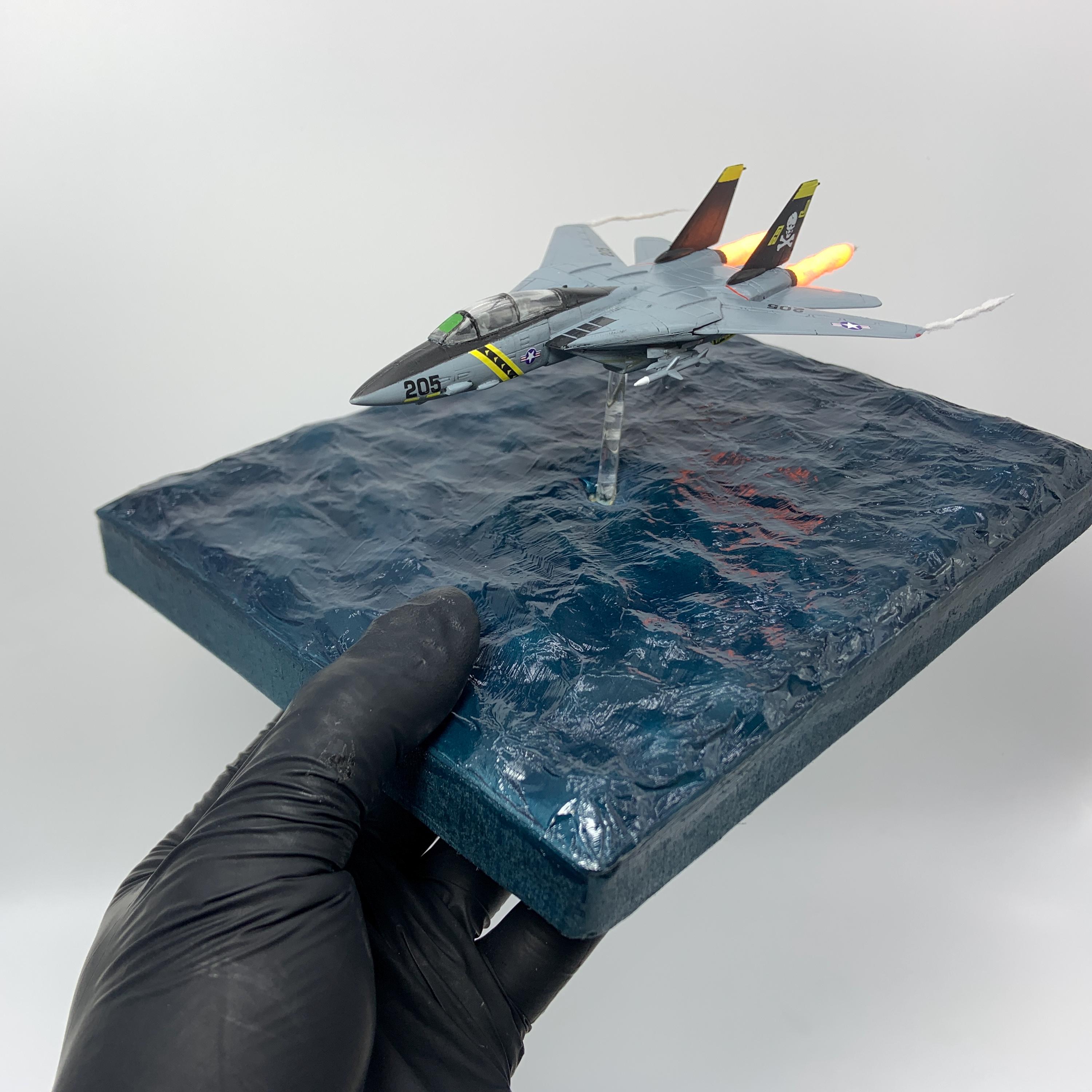 1/144 Scale F-14 Tomcat Model, Streaming Lighting, Custom Letters