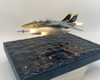 1:144 F-14 Tomcat Fighter Jet Aircraft Diorama(VF-84) with Ocean Base-AIM-54 Phoenix/AIM-7 Sparrow Missiles Launched with Light Effects