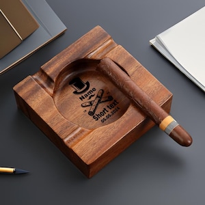 Cenicero de nogal personalizado, diseño personalizado, cenicero con nombre. Accesorios para puros. Regalo del Día del Padre para papá. Regalos únicos para papá.