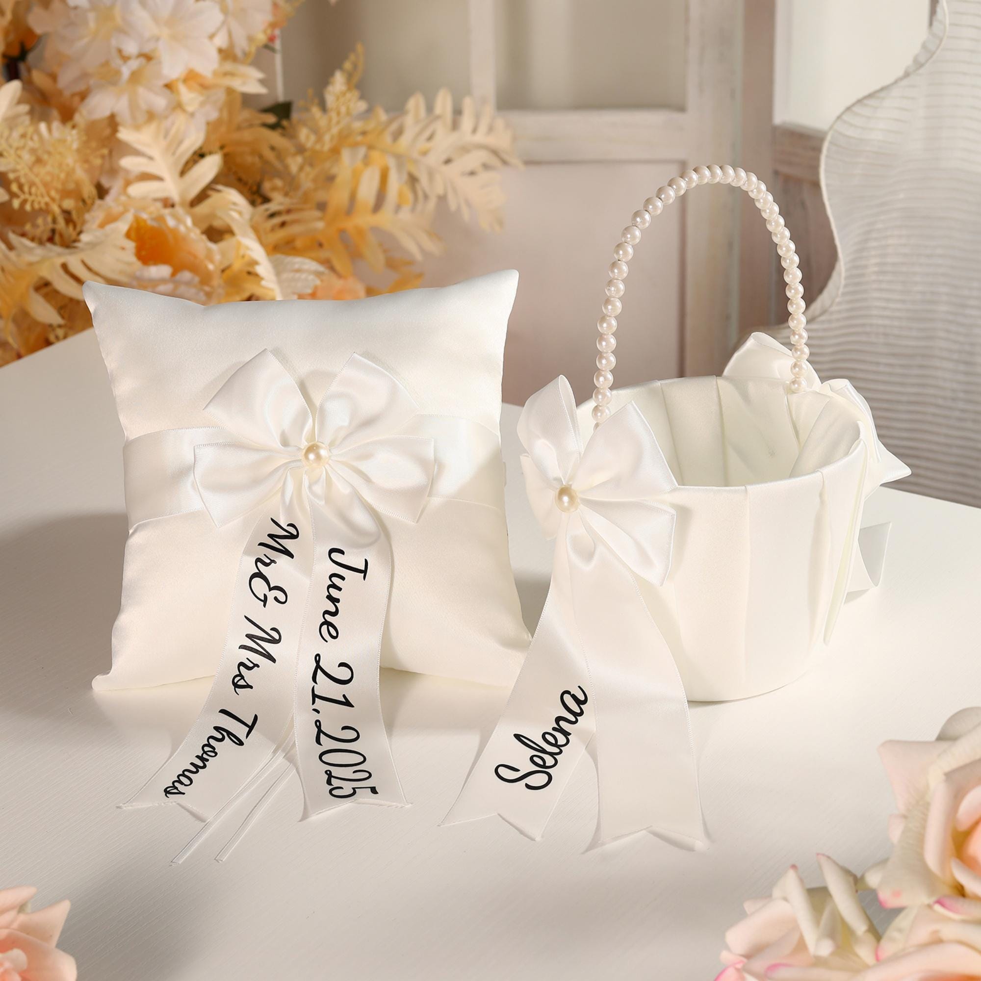 Wedding Gift Flower Girl Basket and Ring Bearer Pillow Set.Custom Name Wedding Basket.White Pearl Pillow,Ceremony Decor for Wedding