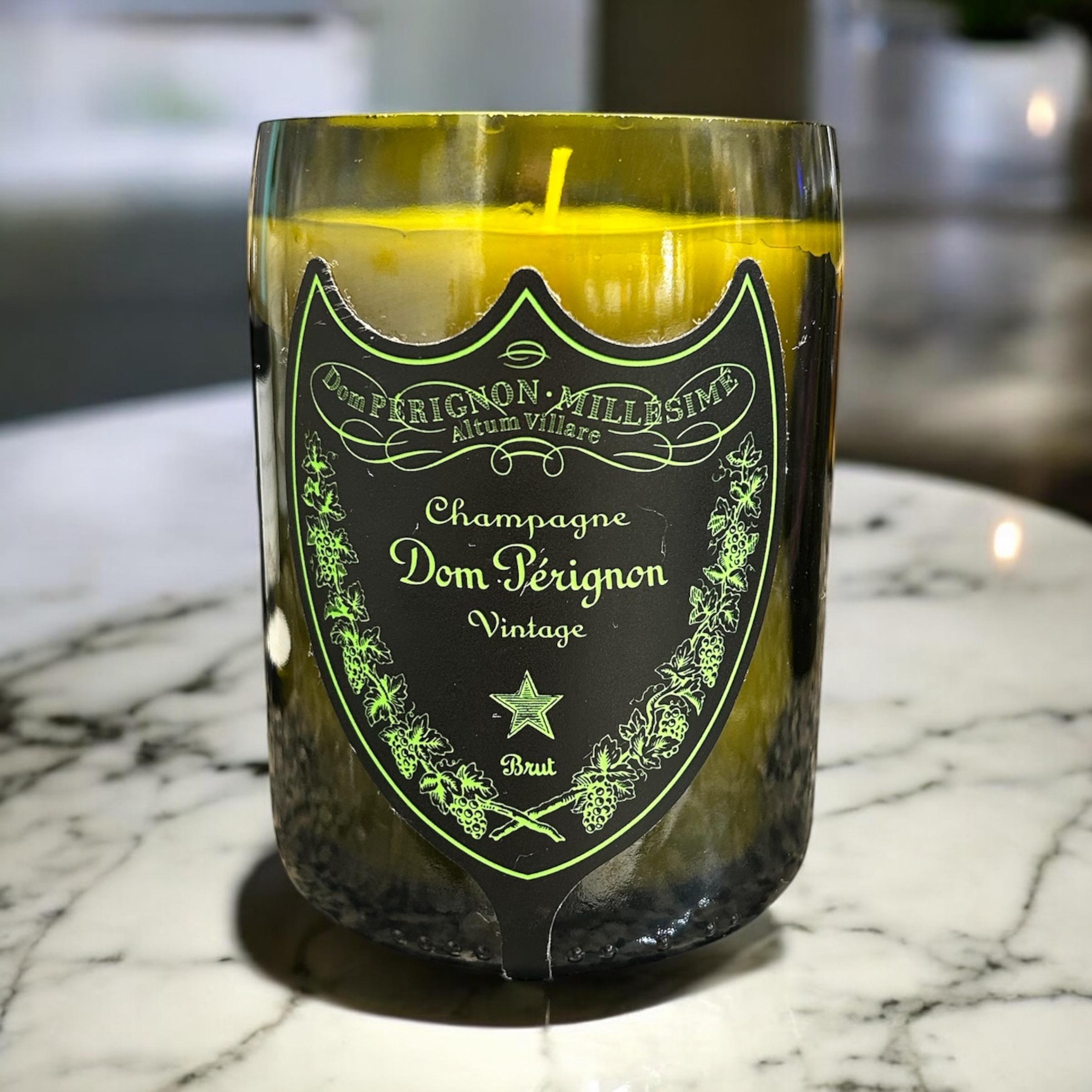 Dom Pérignon 黒いキャンドル ドン・ペリニヨンの光るシャンパンボトルを再利用したキャンドル