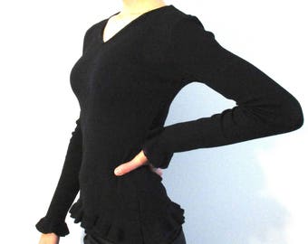 Italian Knit V-Neck Sweater - Black Ruffled Hem Top