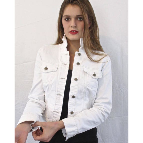 White Vintage Calvin Klein Denim Jacket from Basi… - image 2