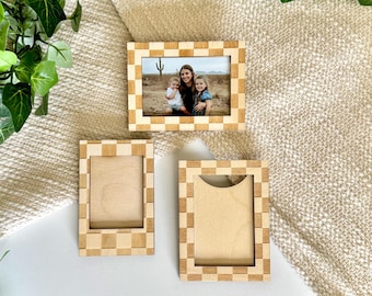 Magnetic Wooden Picture Frame Checkered Frame for Instax Mini Wallet Size & 4x6 Photo Rustic Fridge Photo Holder Gift for Mom Grandma