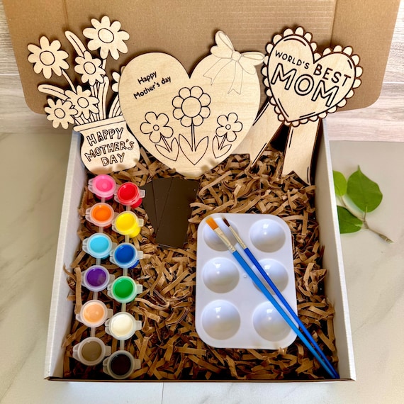 Mother's Day DIY Paint Kit Wooden Painting Craft for Kids World's
