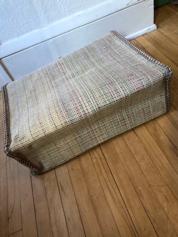 Vintage Carpet Bag from the El Sultan Carpet Scho… - image 5