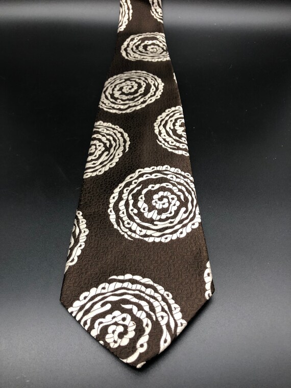 Vintage Men's Tie, Brown and White Floral Necktie - image 1