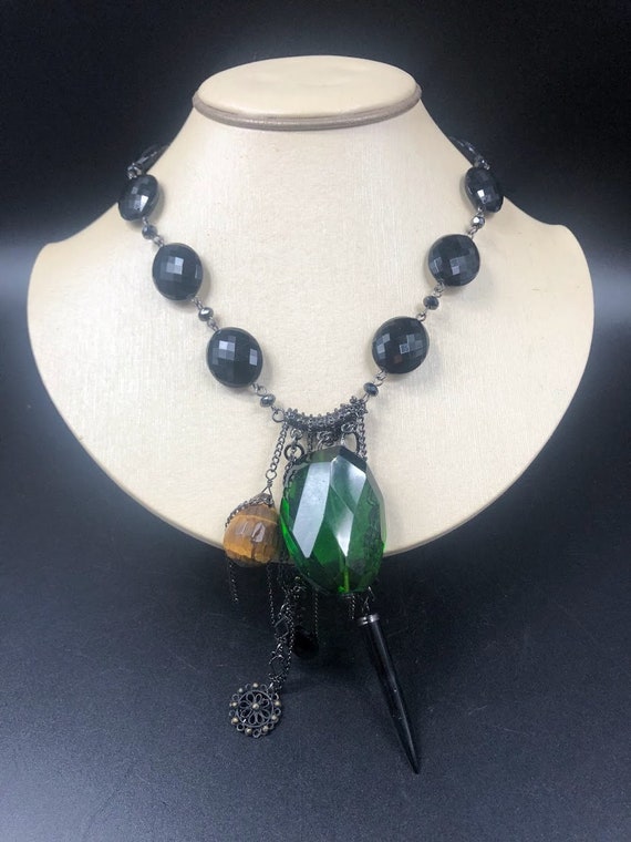 Vintage green stone Gem