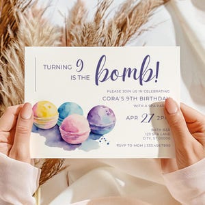 Invito per festa di compleanno con bombe da bagno / Invito acquerello / Bombe da bagno / Celebrazione spa / Invito stampabile / Modello modificabile / PMP08