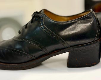 Vintage Black Leather Oxford Shoes Wingtip Brogues Androgynous Size 9.5 Women
