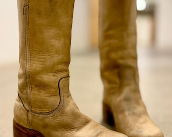 Vintage Frye Campus Banana Boots Size 9.5 Women’s