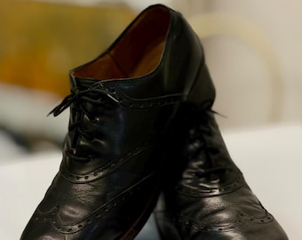 Vintage Black Leather Oxford Shoes Wingtip Brogues Androgynous Size 9.5 Women
