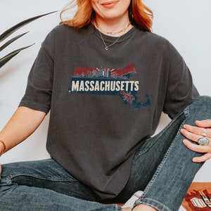Massachusetts Tee, Massachusetts Gifts, US State Shirt, Massachusetts Shirt, State Pride, Traveler Gift, Vacation Tee, Vintage, Retro Shirt,