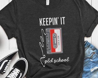 Camiseta "Keep It Old School", camiseta de casete de los 80, regalo de música retro, nostalgia de los 90