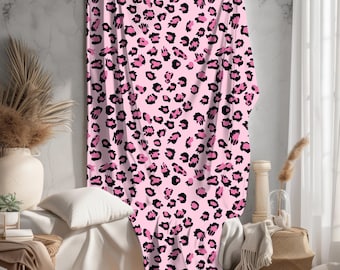 Pink Leopard Print Velveteen Plush Blanket, Home Decor Throw