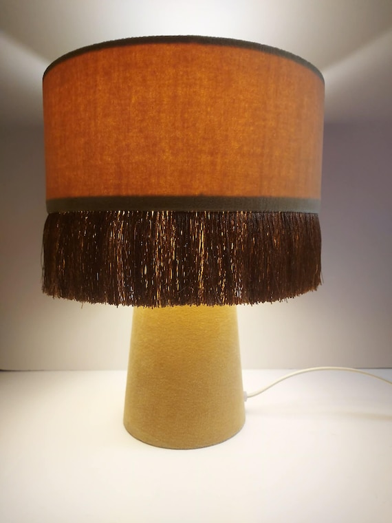 Retro design table lamp, Brady lamp by de Fineerbabriek, made in India