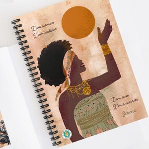 Personalisiertes I Am Woman Notizbuch - Afrikanisch strahlende, weise, Kriegerin