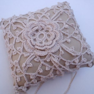 Pattern Crochet Wedding Lace Ring Bearer Pillow pin cushion Pillow image 3