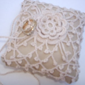 Pattern Crochet Wedding Lace Ring Bearer Pillow pin cushion Pillow image 5