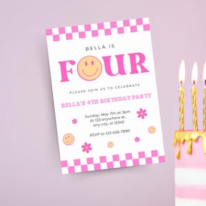 Faire-part d'anniversaire smiley damier rose - Invitation numérique éditable