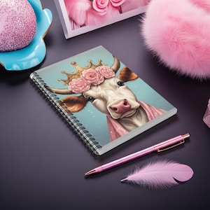 Princess Moo Spiralblock - Lined Line, Journal, Niedliches Kuh Notizbuch, Bauernhof Tier Tagebuch, Geschenk für Kinder, Schulanfang