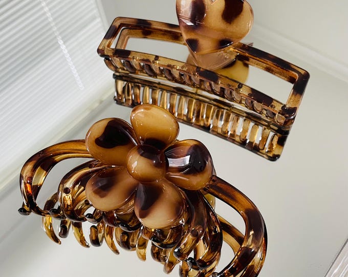 Leopard Print Hair Claw Clip: Large Resin Shark Clip