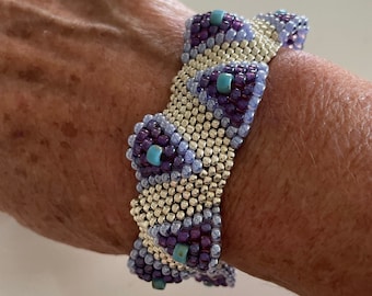 Zig Zag Peyote Stitch Bracelet Pattern