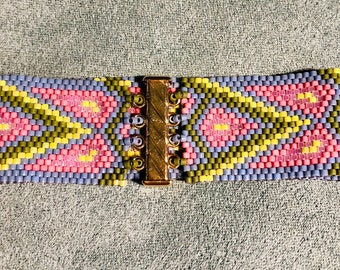 Odd Count Peyote Bracelet Pattern