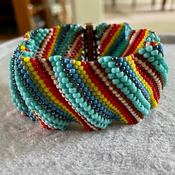 Southwestern Peyote Stitch Bumby Cuff Pattern