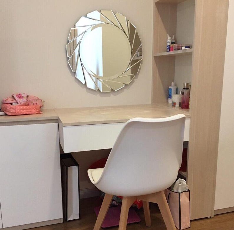 Round Wall Mirror for Dressing Table,, Bathroom Vanity, Interior Design ...