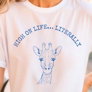 Giraffe T-Shirt, süßes Tier Shirt, Tier Liebhaber Geschenk, Natur Liebhaber T-Shirt, Giraffe Liebhaber Geschenk, lustige Giraffe Shirt, lustiges Grafik-Shirt,