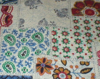 2 5/8 Yard 44 Wide Vtg 70s Cotton Floral Patchwork Hopsacking Fabric