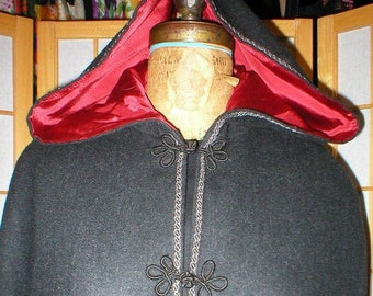 Hooded wool cloak / cape made by Annie