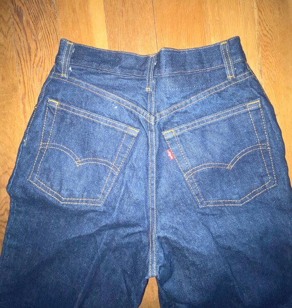 Vtg 80s / 90s Levi High Waist Jeans Womens Size 9 / 26