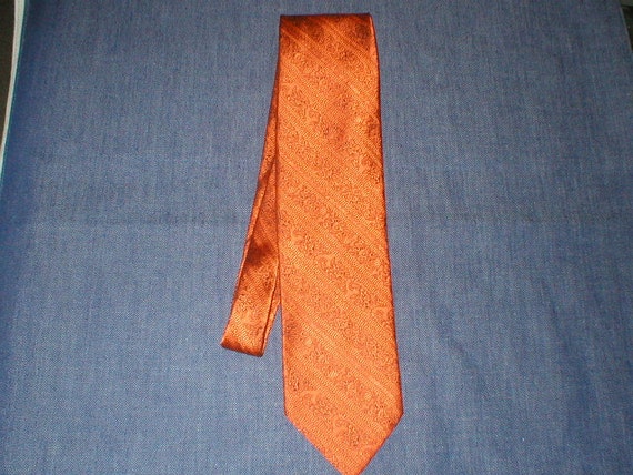 Vtg 70s Silk paisley wide necktie by designer Lan… - image 6