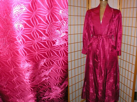 Vtg 40s / 50s magenta silk brocade robe womens siz